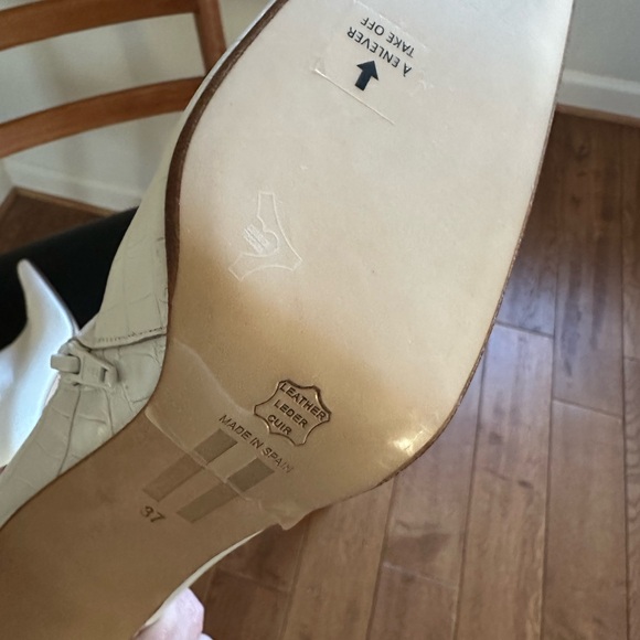 White Croc-Embossed Leather Ankle Boots - Picture 7 of 7